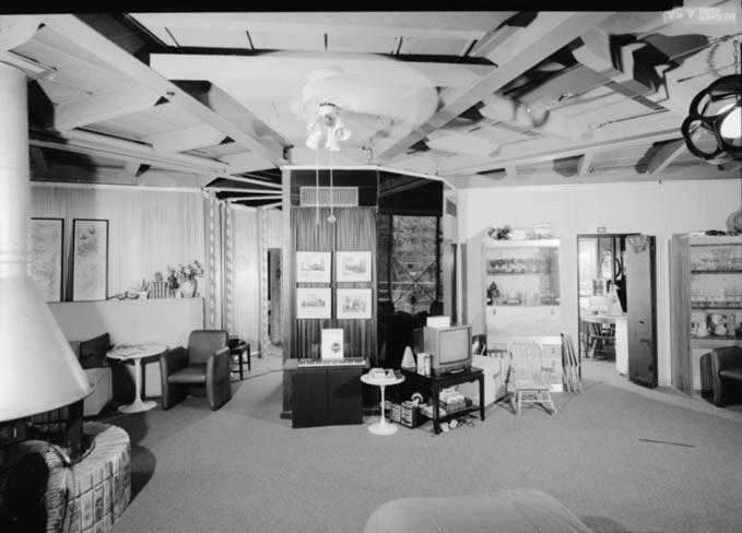 The House of Tomorrow Interior